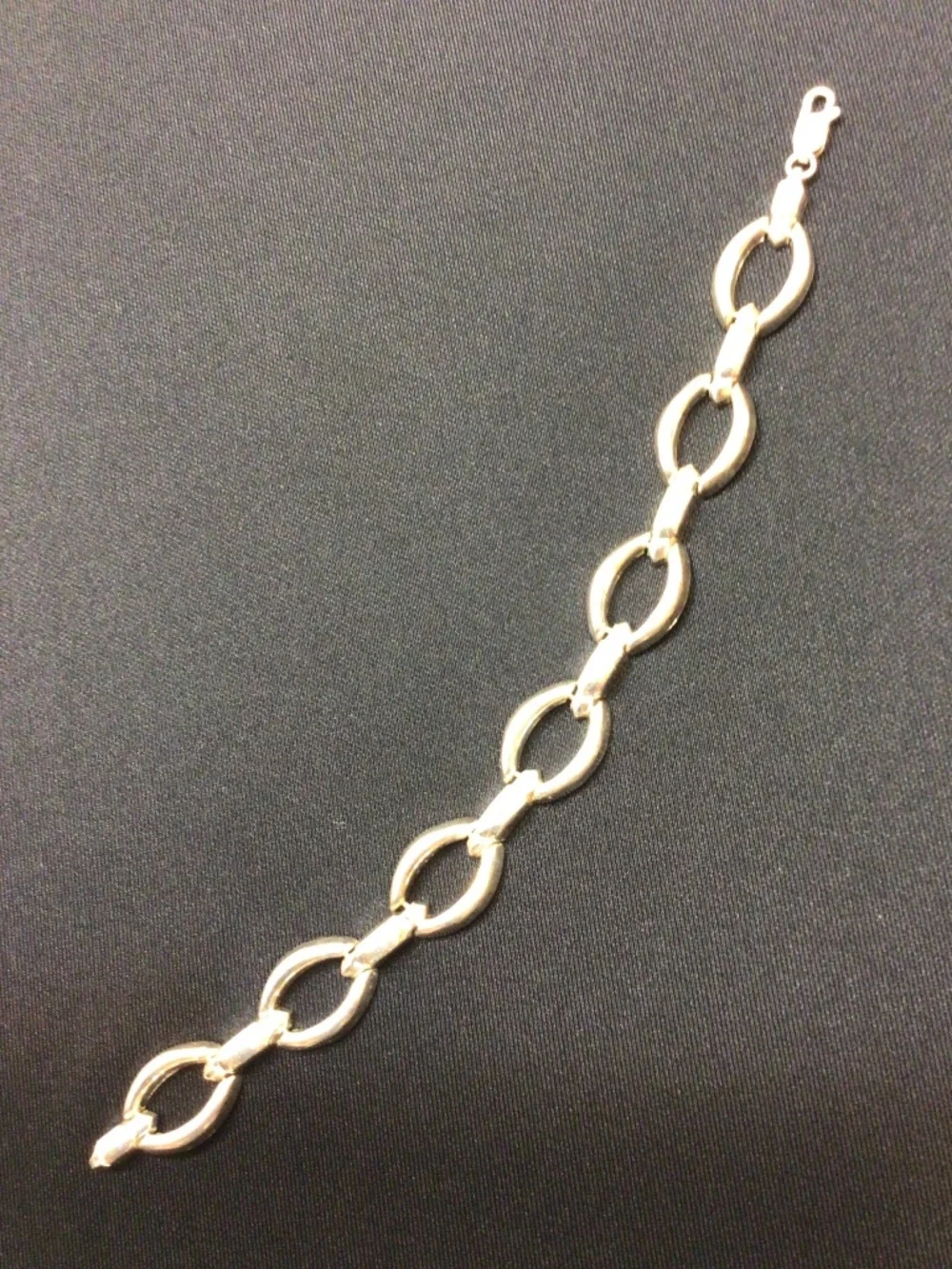 Stylish Sterling Silver Oval Link Bracelet 925 Italy